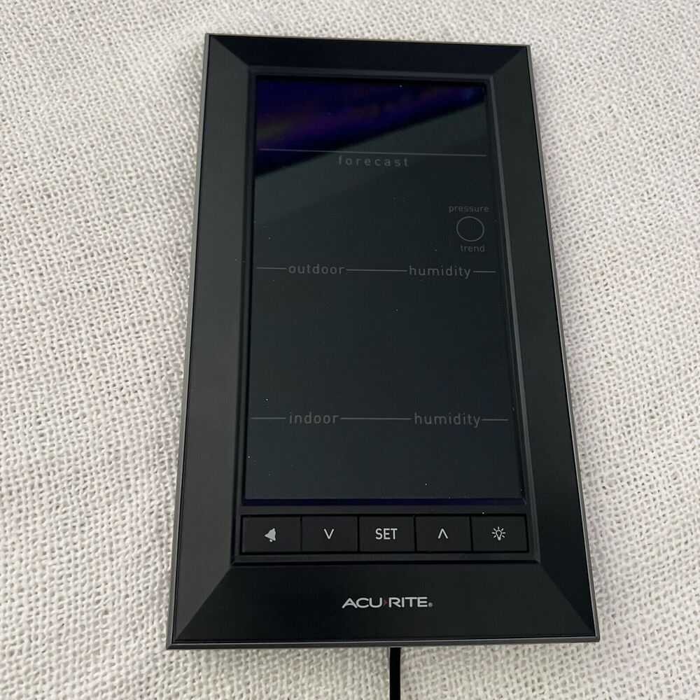 AcuRite Vertical Color Weather Station MISSING BATTERY COVER - Minor Scratches
